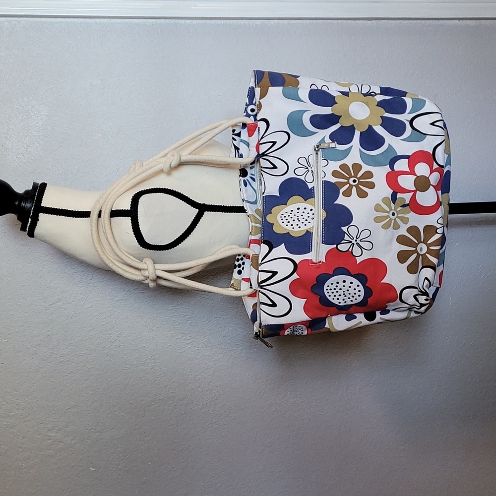 Farmhouse Style floral tote.